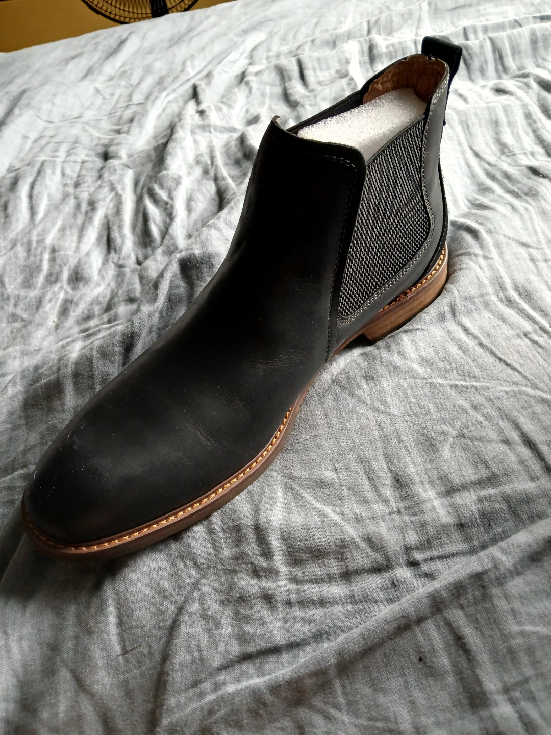 Florsheim Black Leather Chelsea Boots - photo 2
