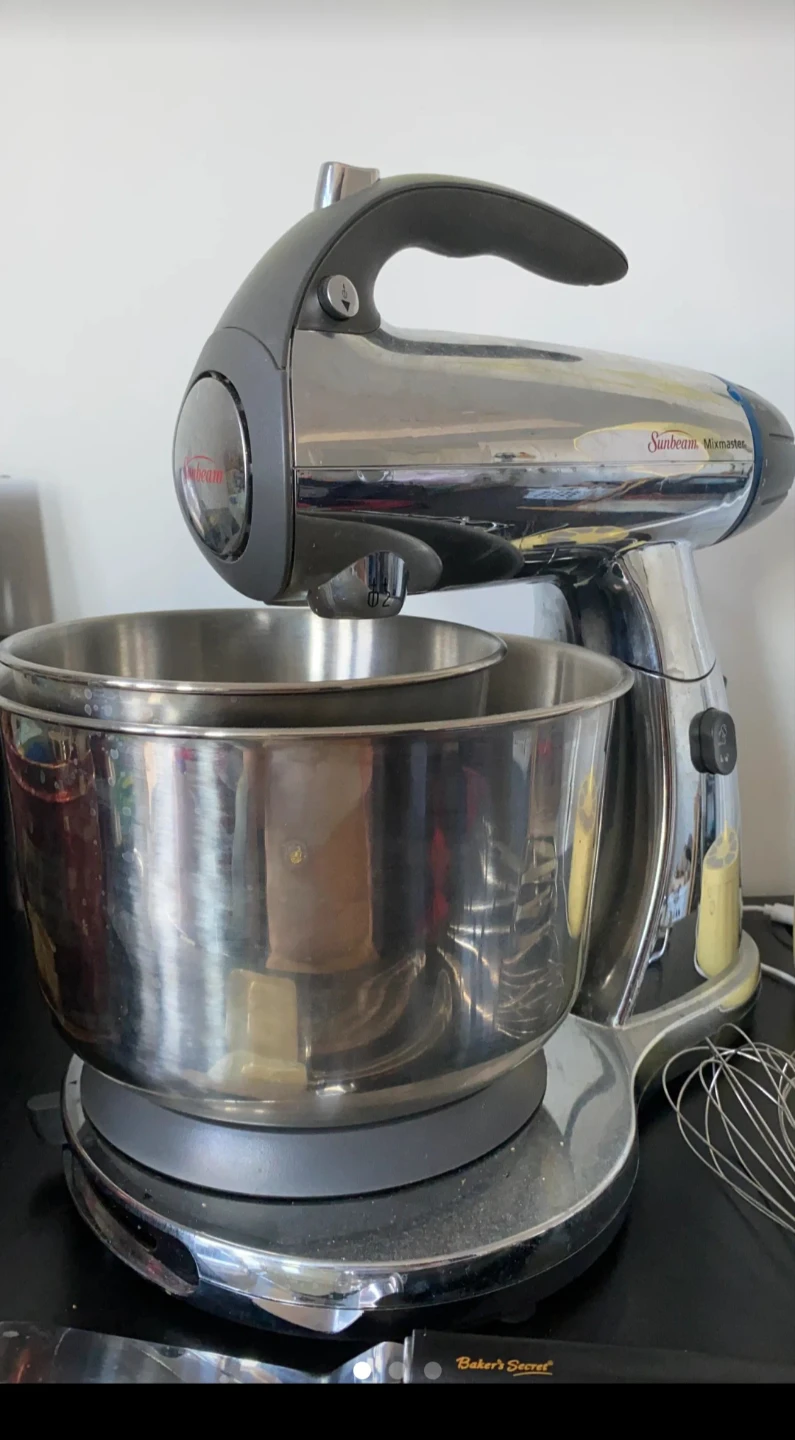 Sunbeam Mixmaster Stand Mixer with Accessories