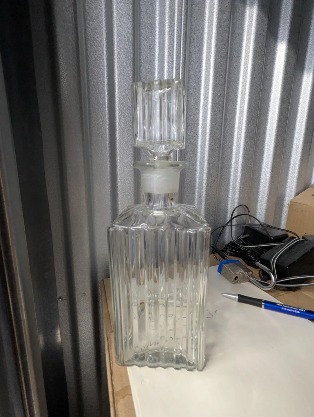 Glass Decanter with Stopper