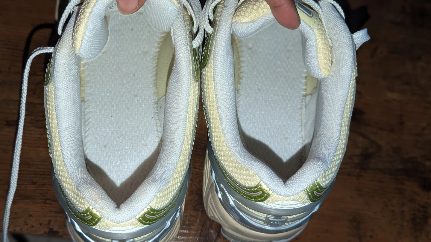 New Balance 1906R Yellow/Green Running Shoes - photo 4