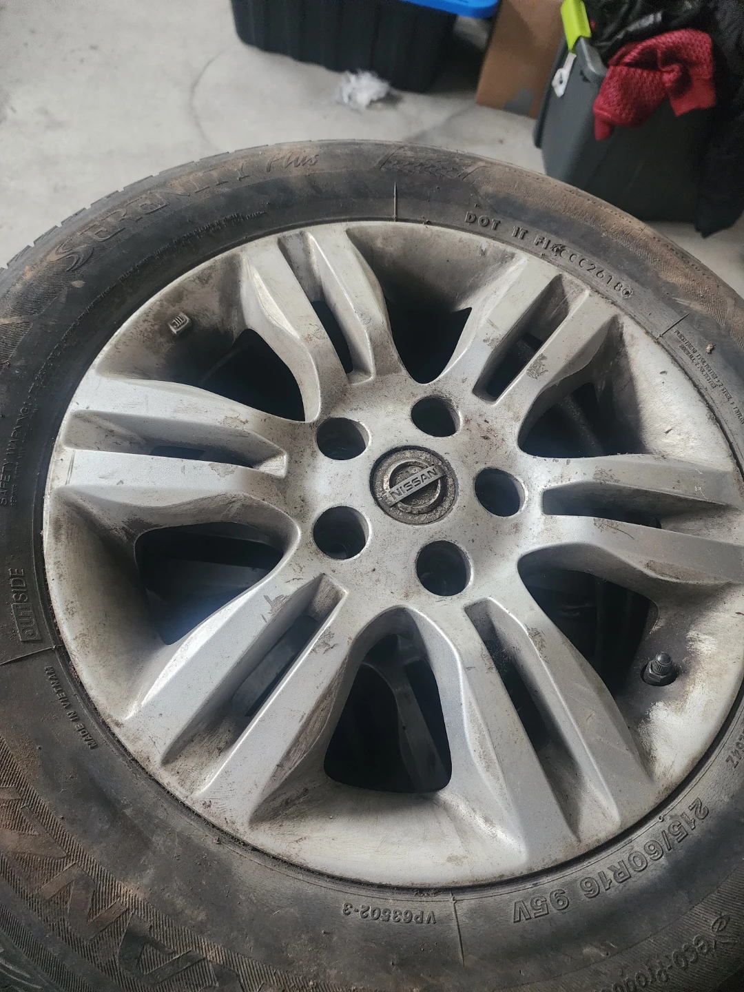 Nissan 215/60R16 95V Tires with Rims (Set of 4) - photo 2