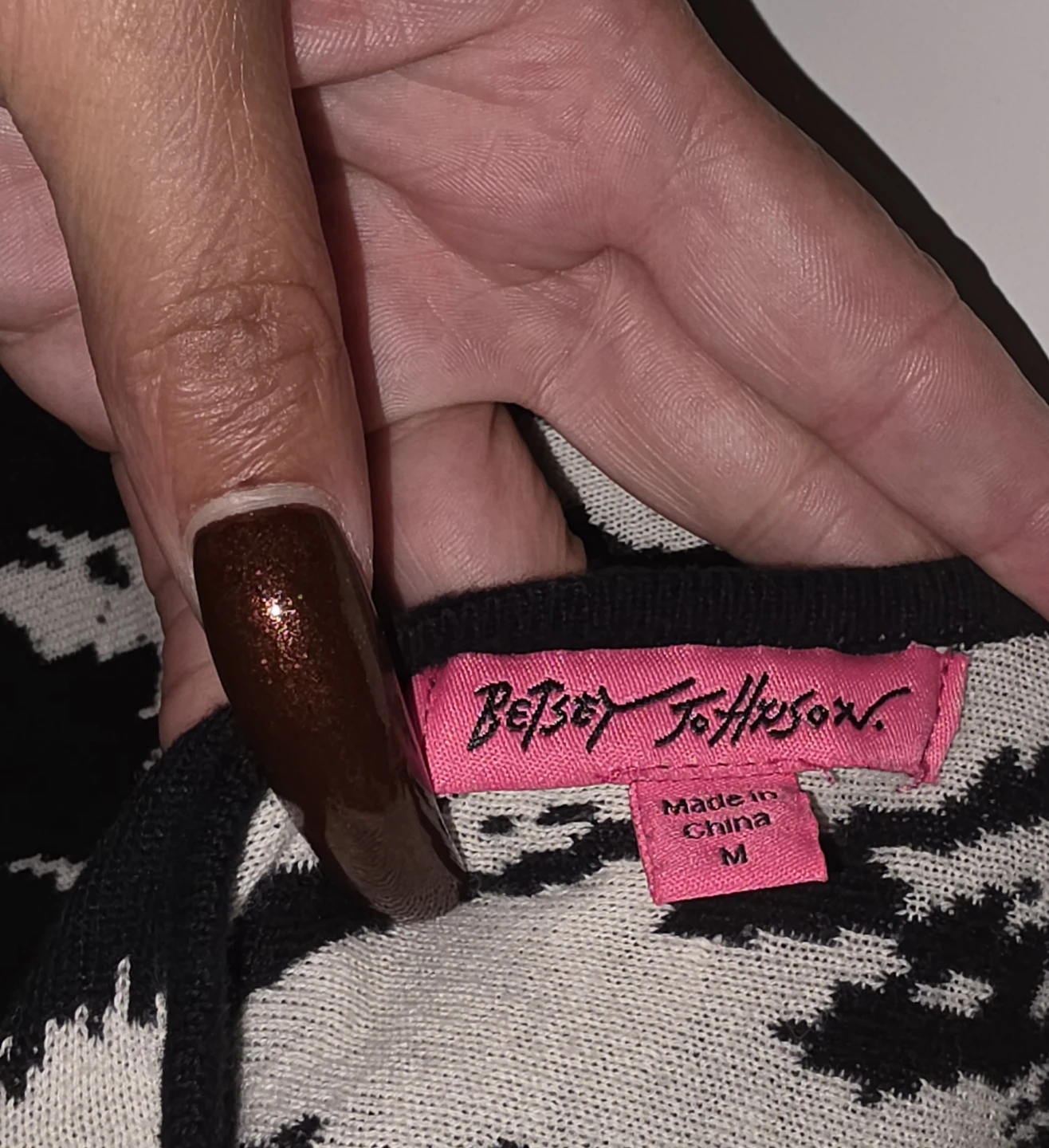 Betsey Johnson Black & Ivory Knit Open-Back Sweater Dress - photo 5