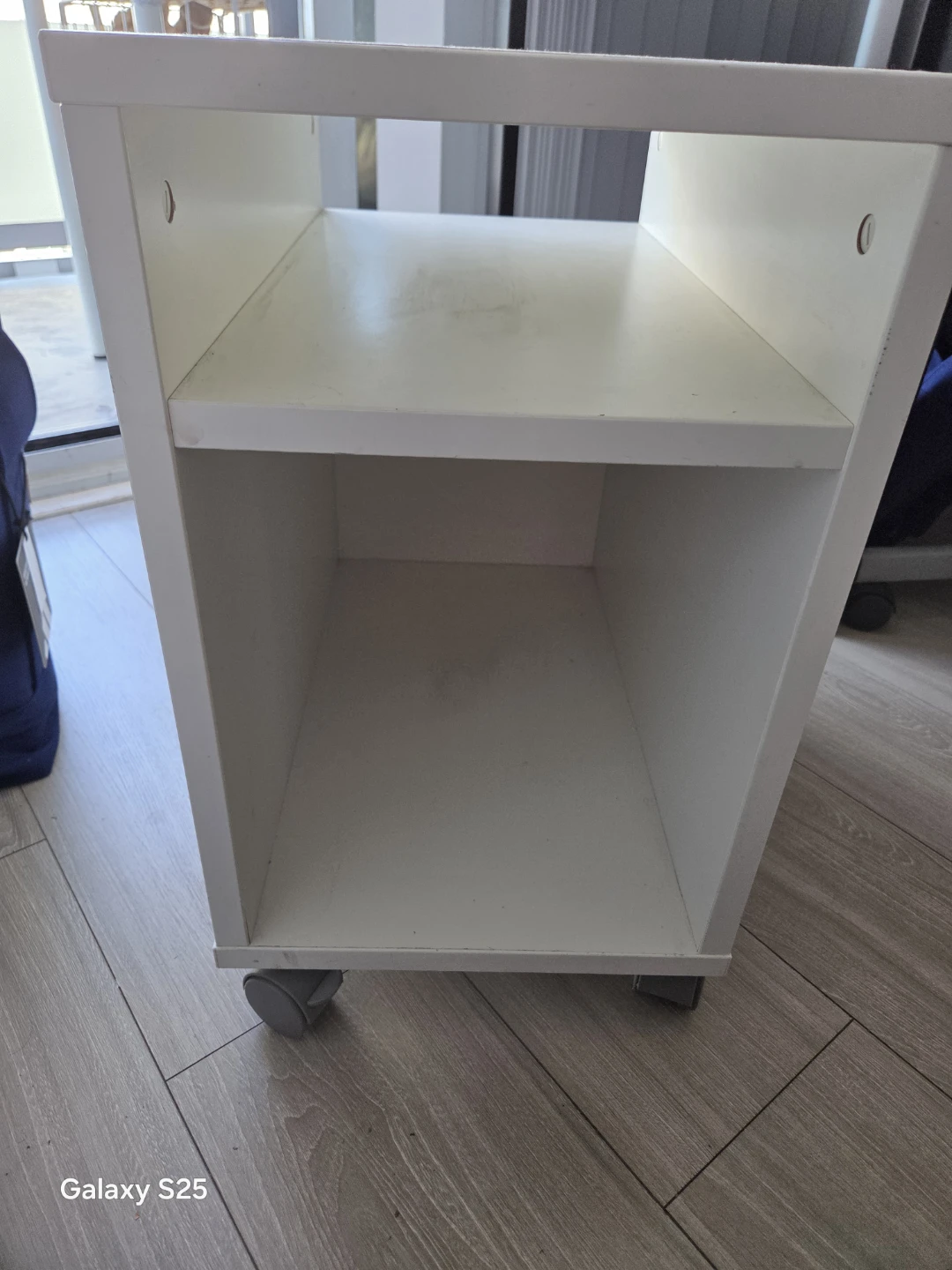 White rolling storage cabinet - photo 2