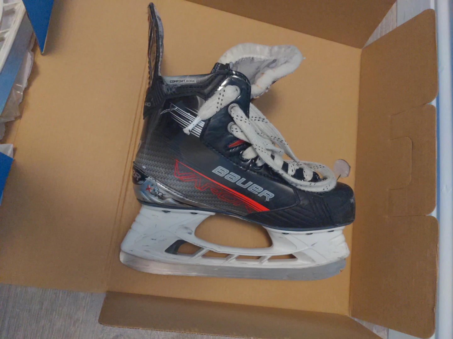 Bauer Vapor XLTX Pro Youth Hockey Skates - photo 5
