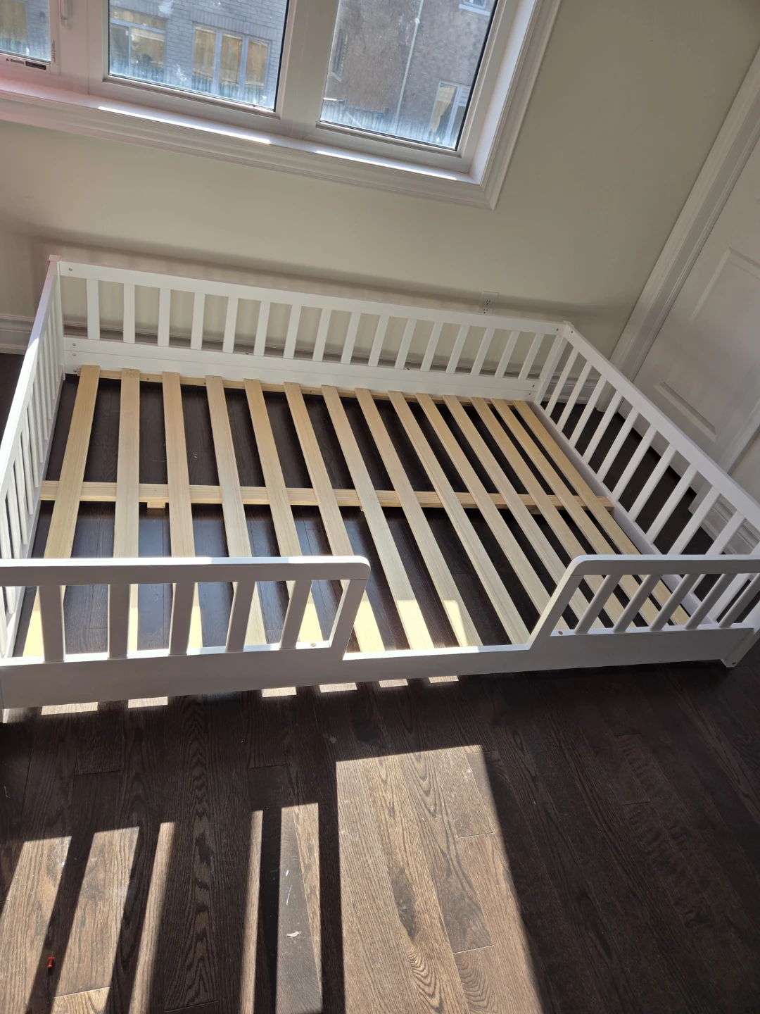 White Toddler Bed Frame with Rails for double size mattress - photo 2