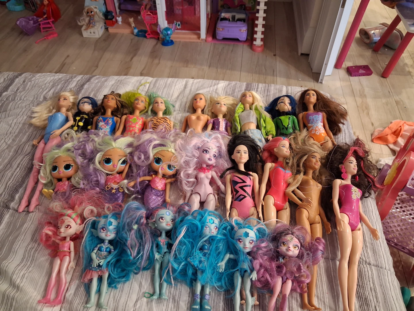 Assorted Lot of Fashion Dolls