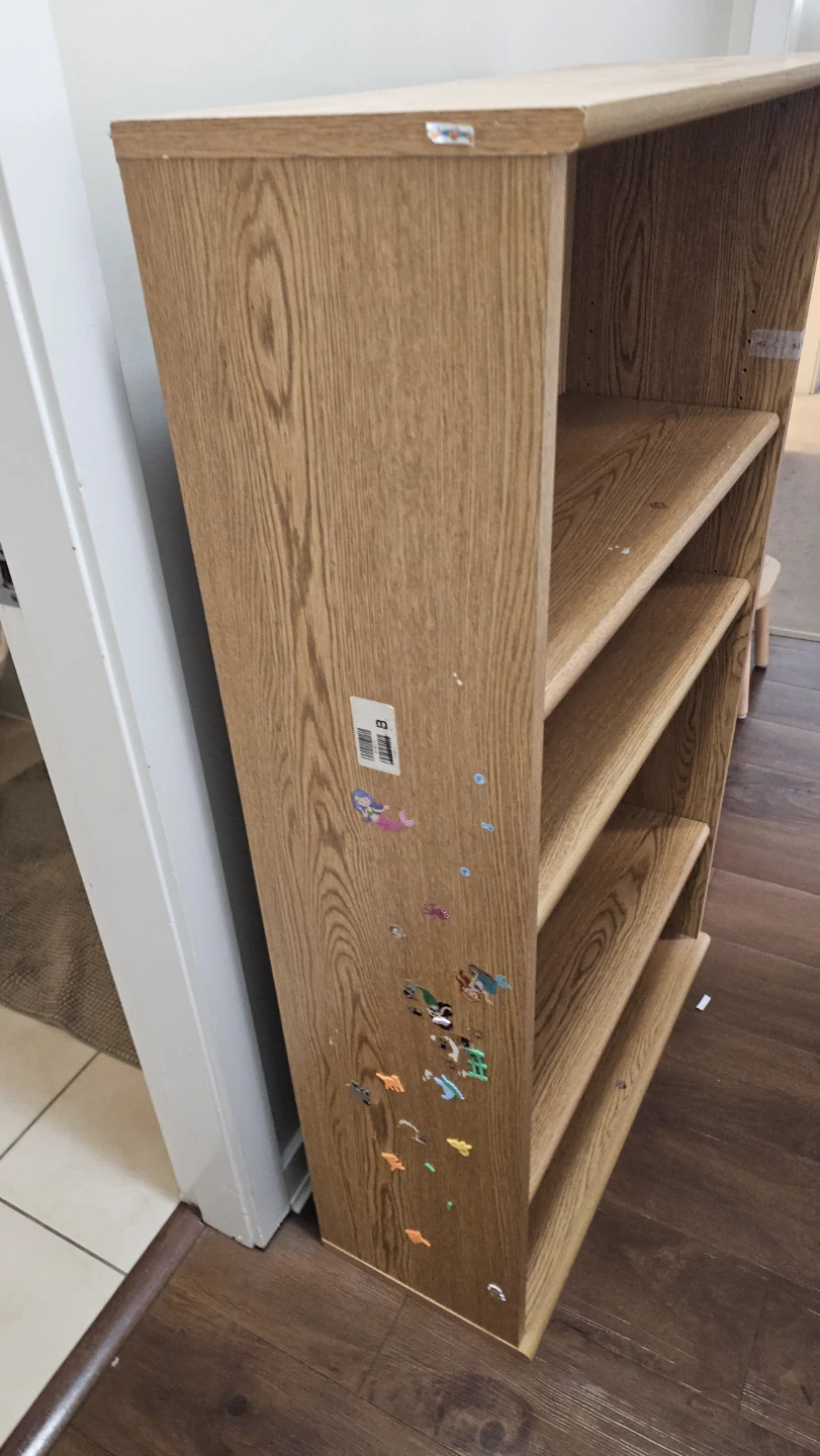 Oak Veneer 3-Shelf Bookcase - photo 3