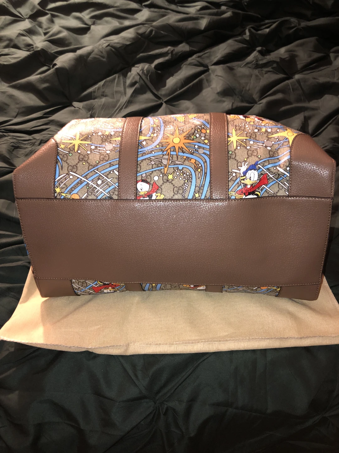 READ LISTING Brand New Gucci Disney Duffle Boston Bag Donald - photo 5