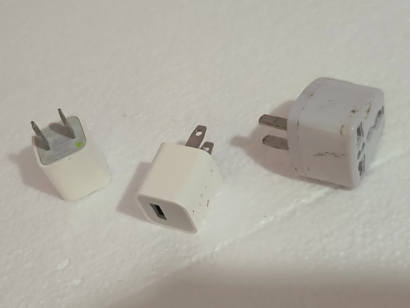 3-Pack Assorted Power Adapters - photo 2