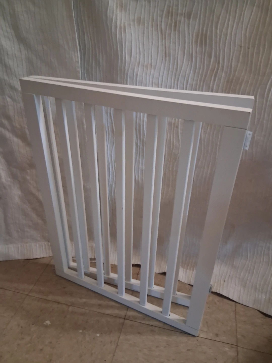 White Wooden Baby Gate - photo 2