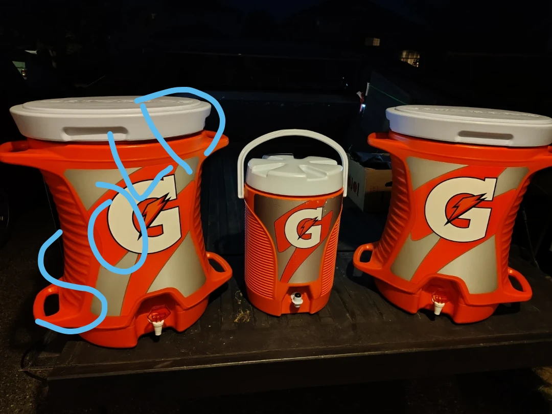 💦 Water Coolers Gatorade 10 G & 3 G Like New