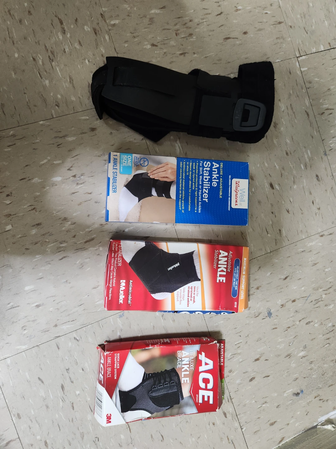 Deluxe Adjustable Ankle Stabilizer & Brace Set