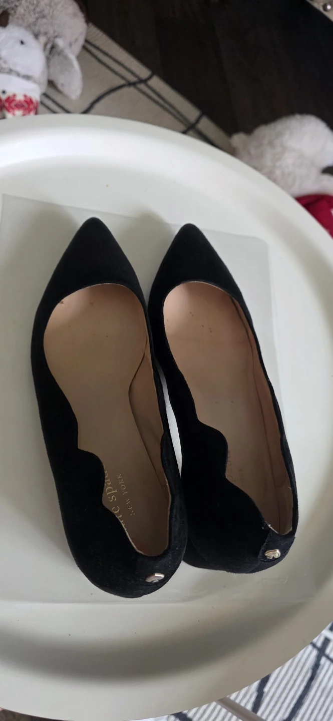 Kate Spade Black Suede Pointed Toe Heels - Size 7