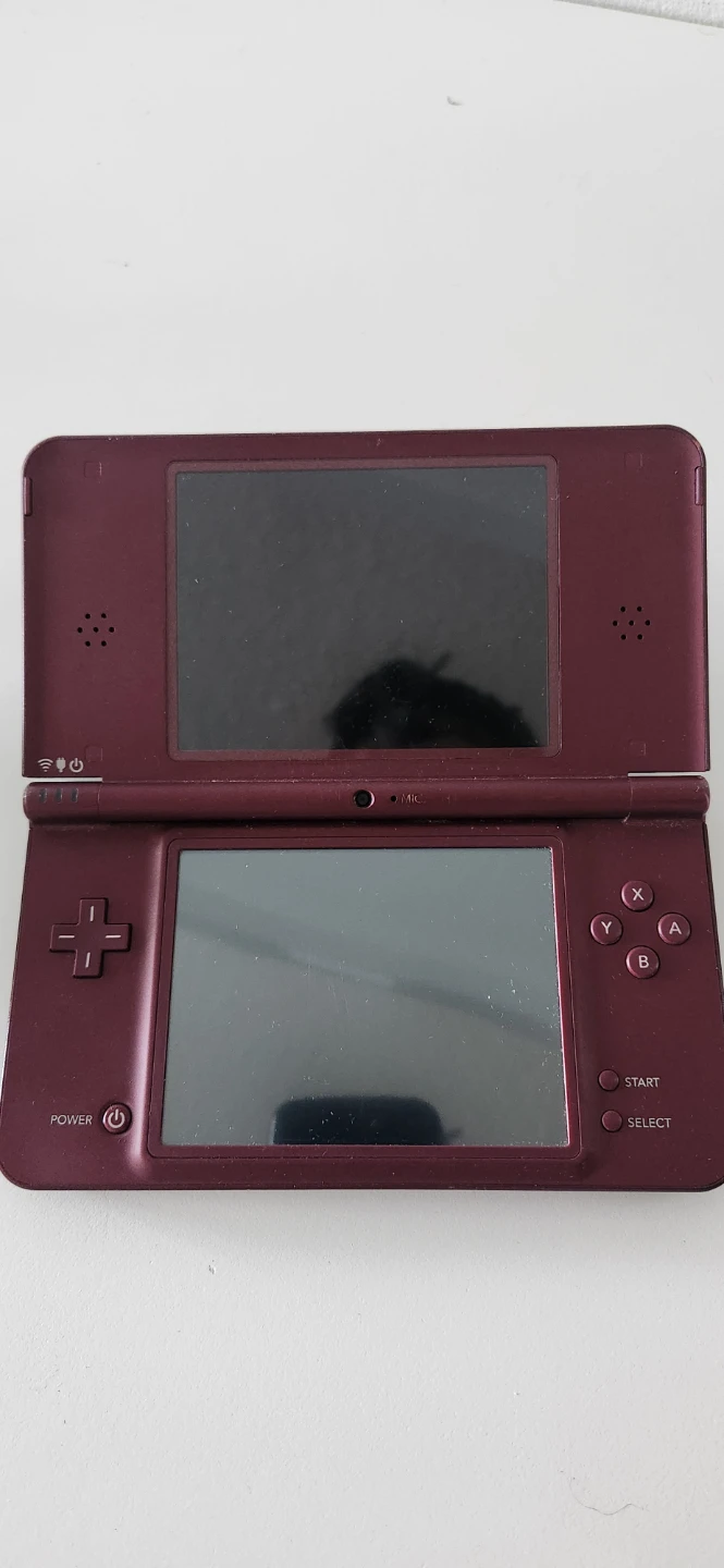 Nintendo DSi XL Console - Burgundy - photo 2
