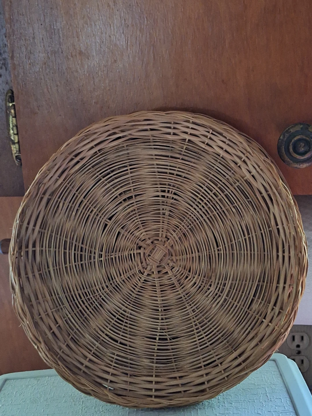 Set of 5 Wicker Paper Plate Holders
