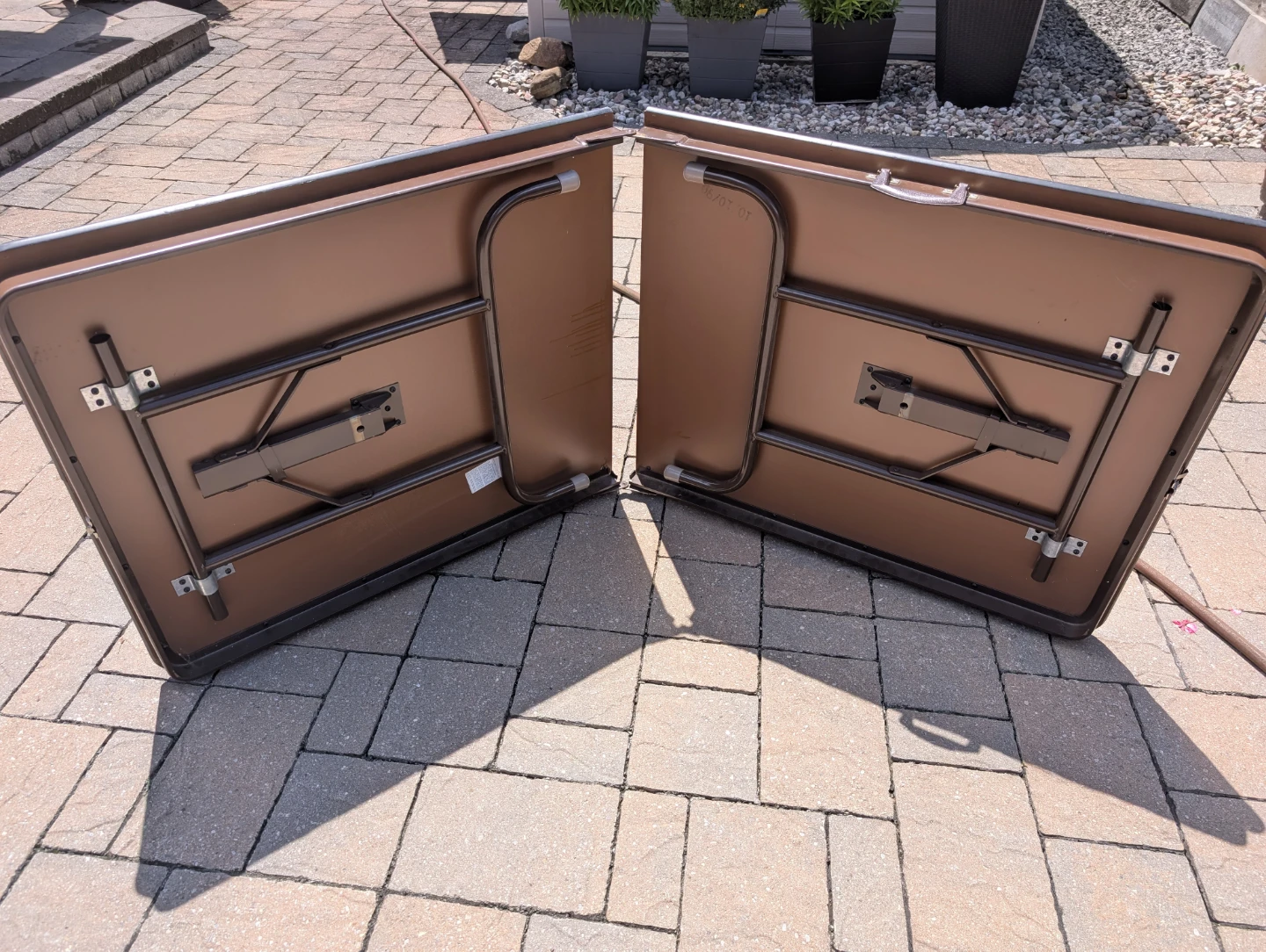 VGUC - Heavy Duty Wood Folding Table - photo 5