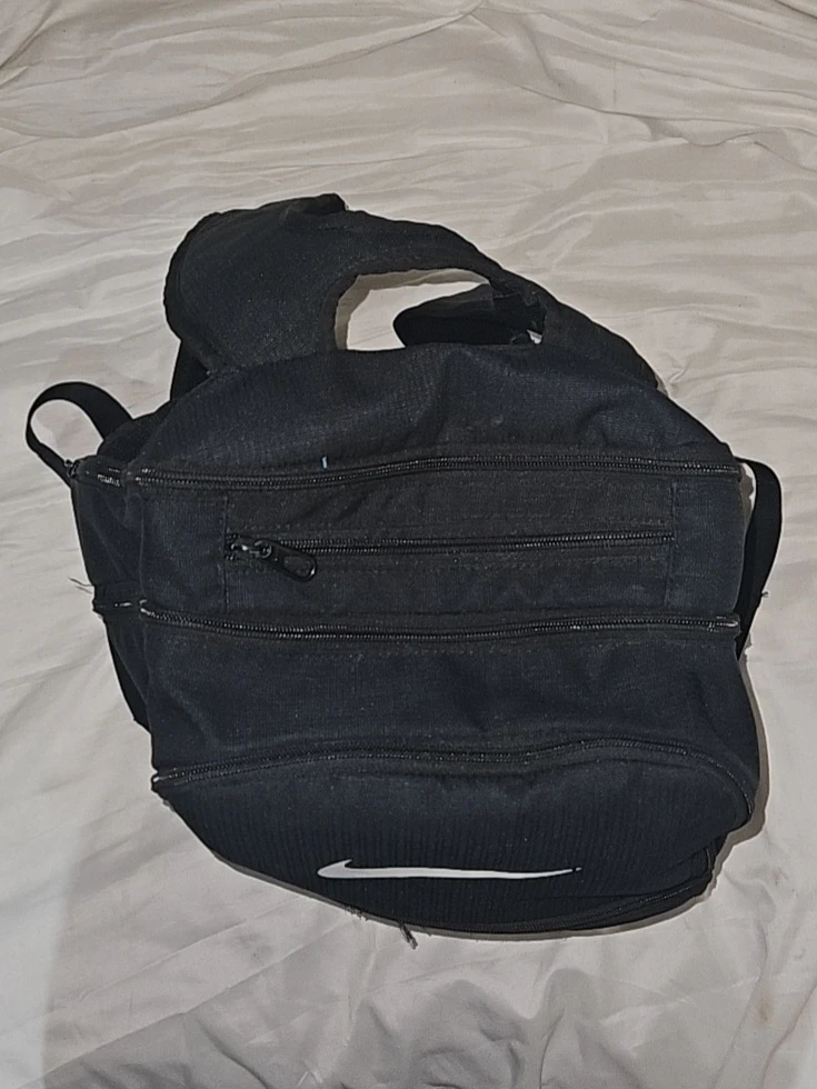 Authentic Black Nike Backpack - photo 3