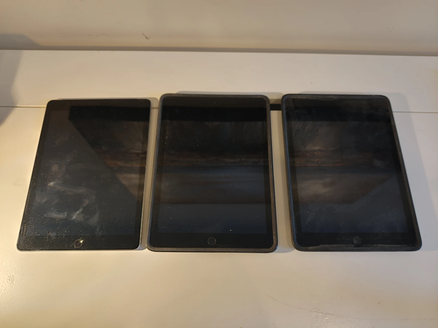 Assorted Apple iPads (not sure what generation) $50 each.