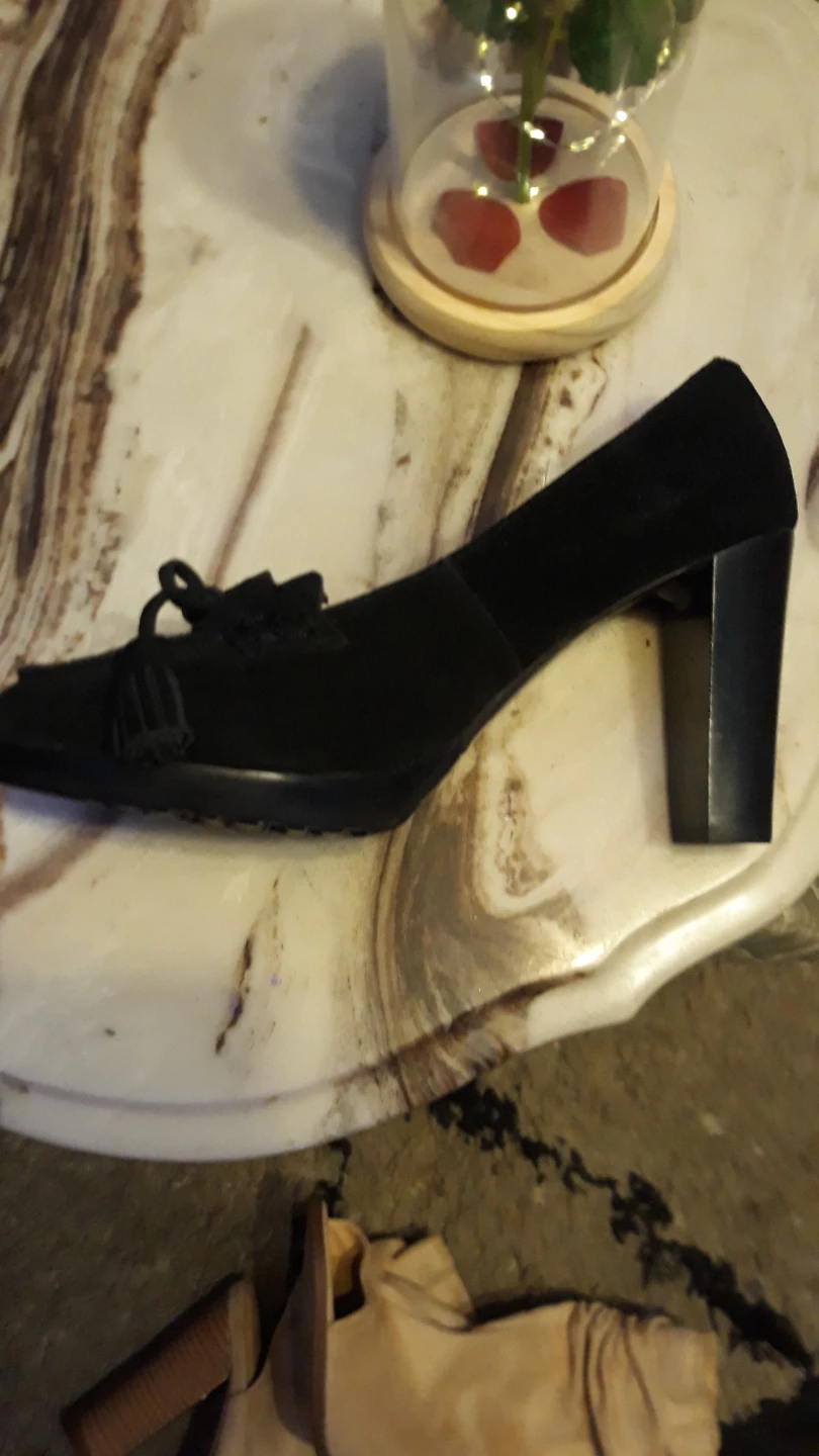 Black Suede Tassel Heels Size 7 - photo 3