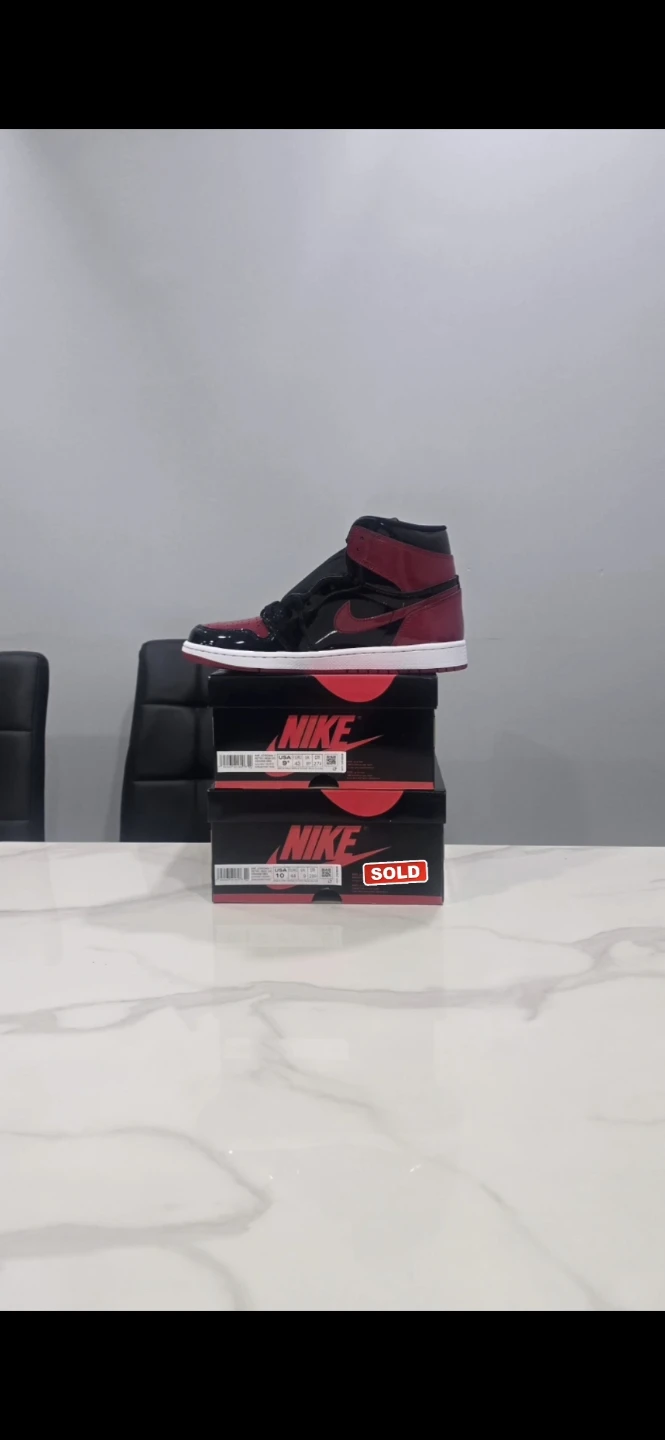 Air Jordan 1 Patent Bred size 9.5 - photo 3