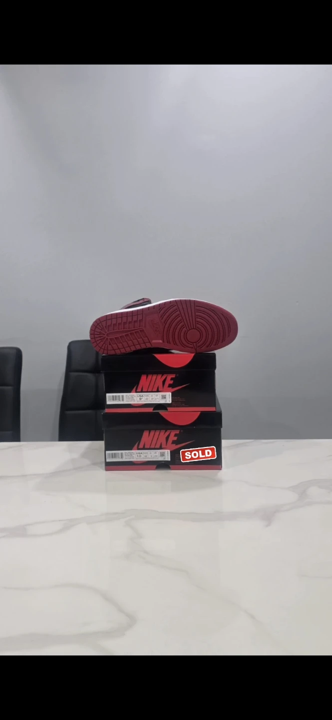 Air Jordan 1 Patent Bred size 9.5 - photo 5
