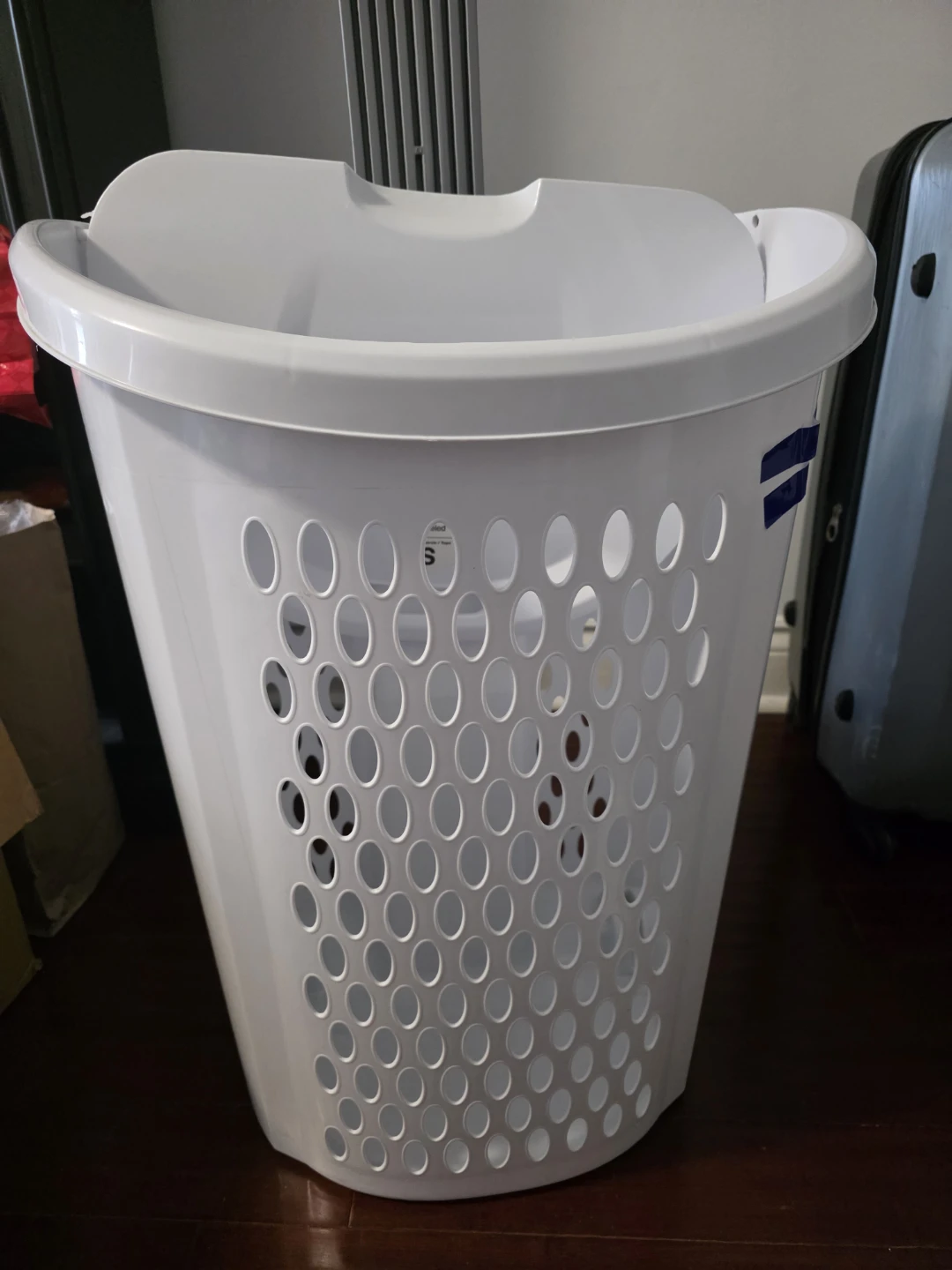 Ultra Wheeled Laundry Basket
