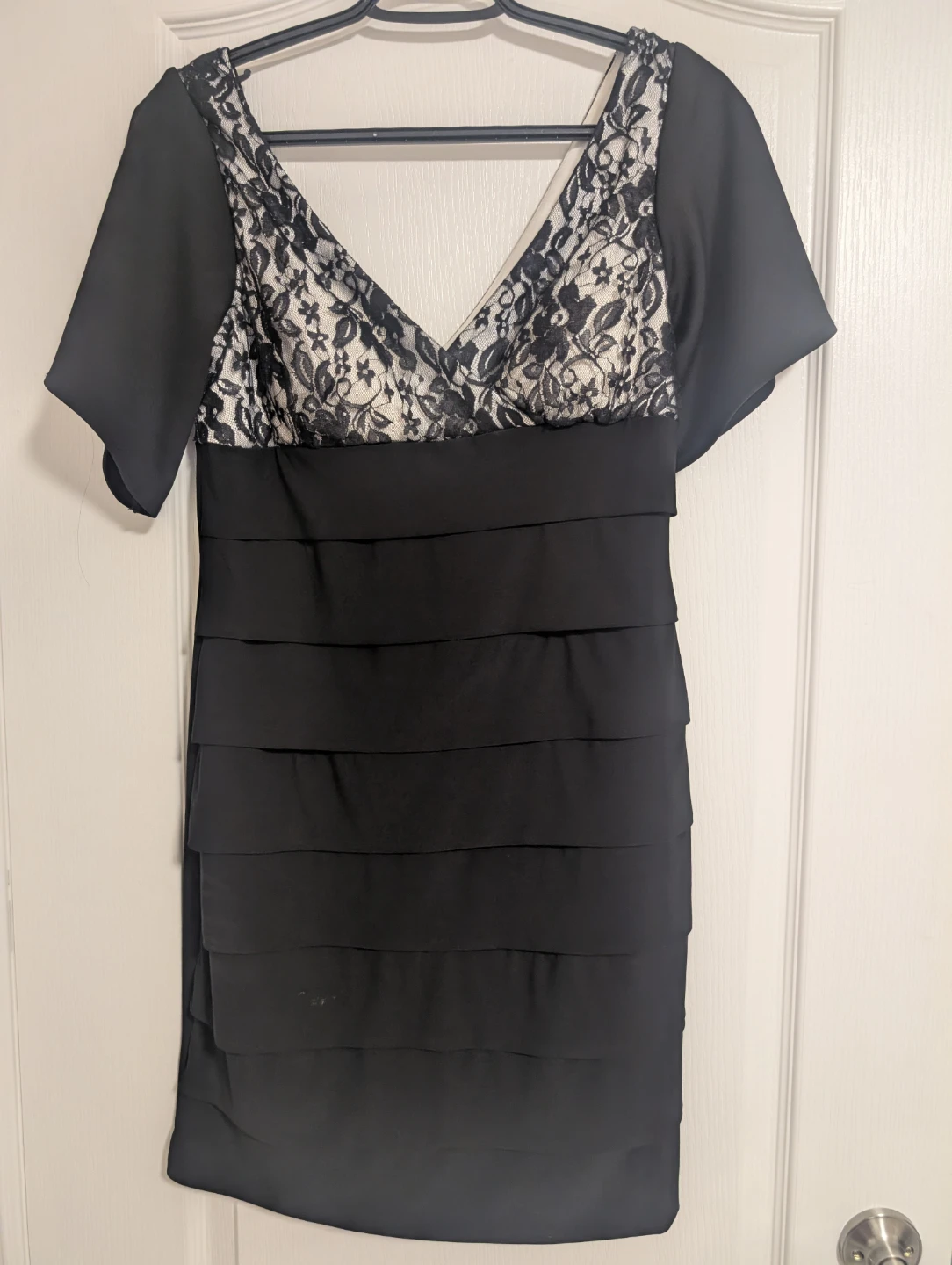 Black Lace Trim Tiered Dress - photo 3