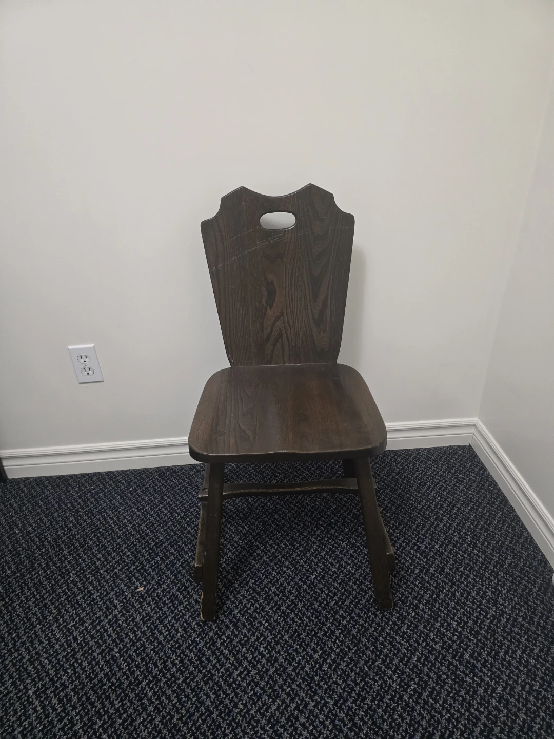 Desk and wooden chair - photo 2