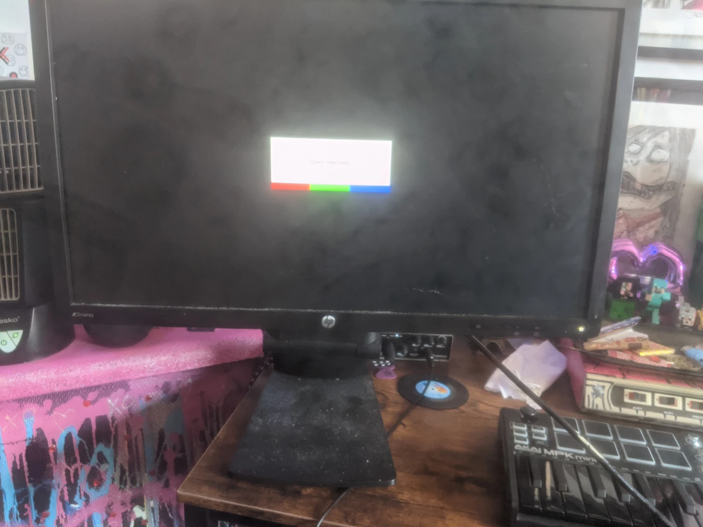HP 21.5" LCD Monitor