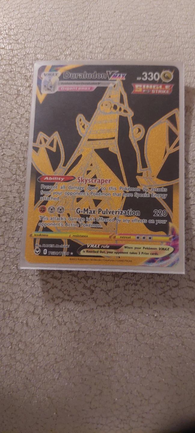 Pokemon Duraludon VMAX Card