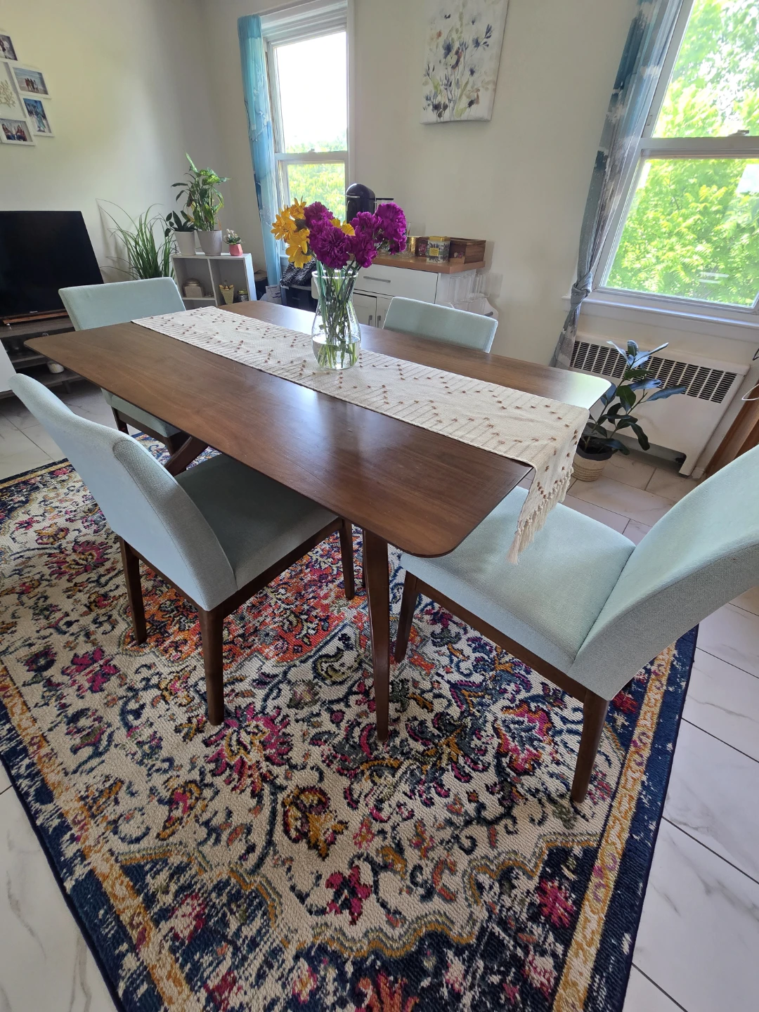 Dining table with 4 chairs