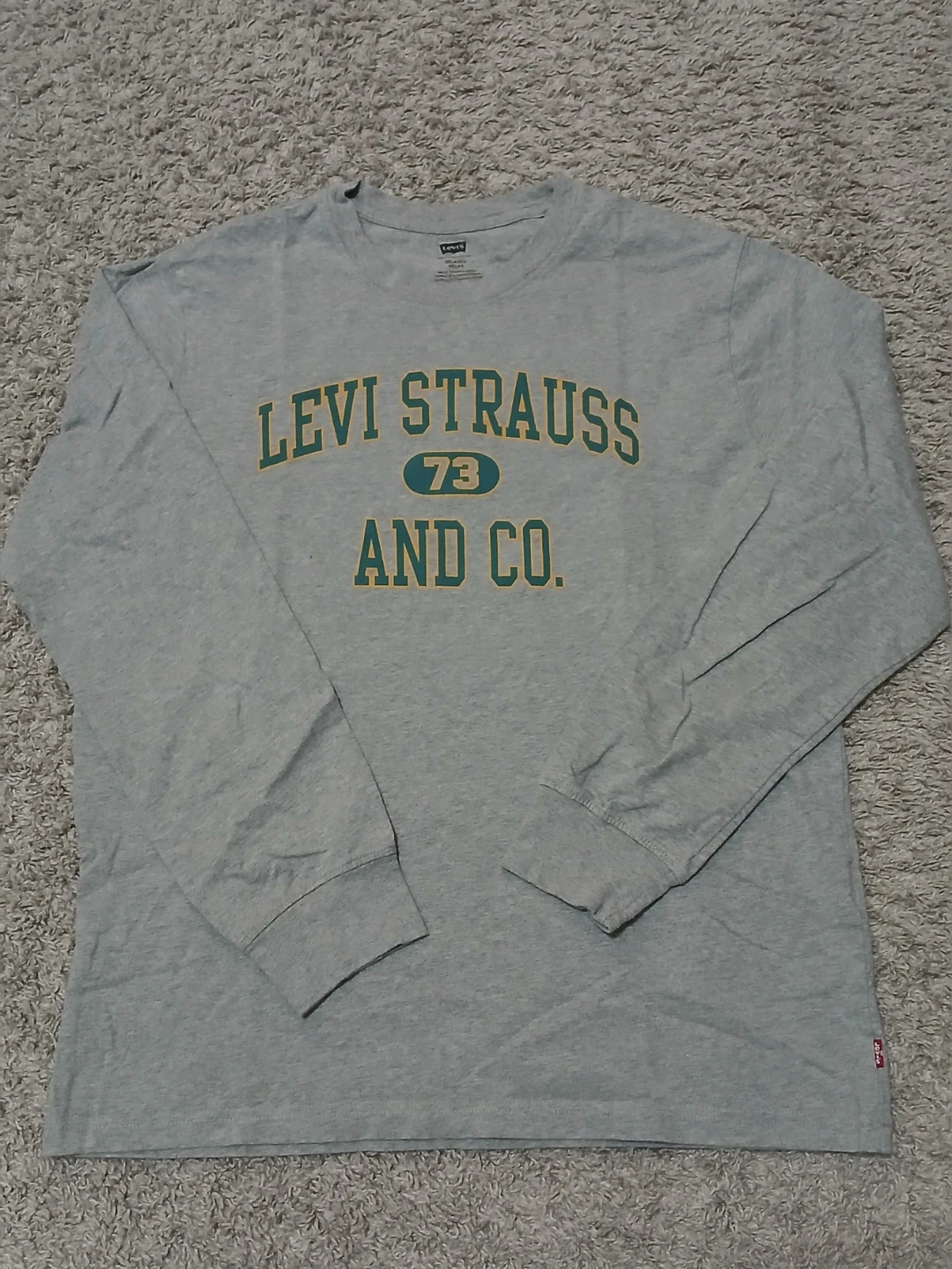 Levi's Long Sleeve Relaxed Fit T-Shirt
