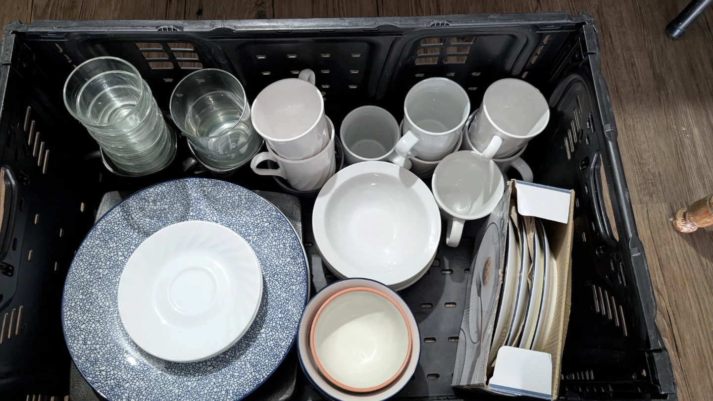 Mixed Dinnerware Set - Plates, Bowls, Mugs, and Glasses - photo 2