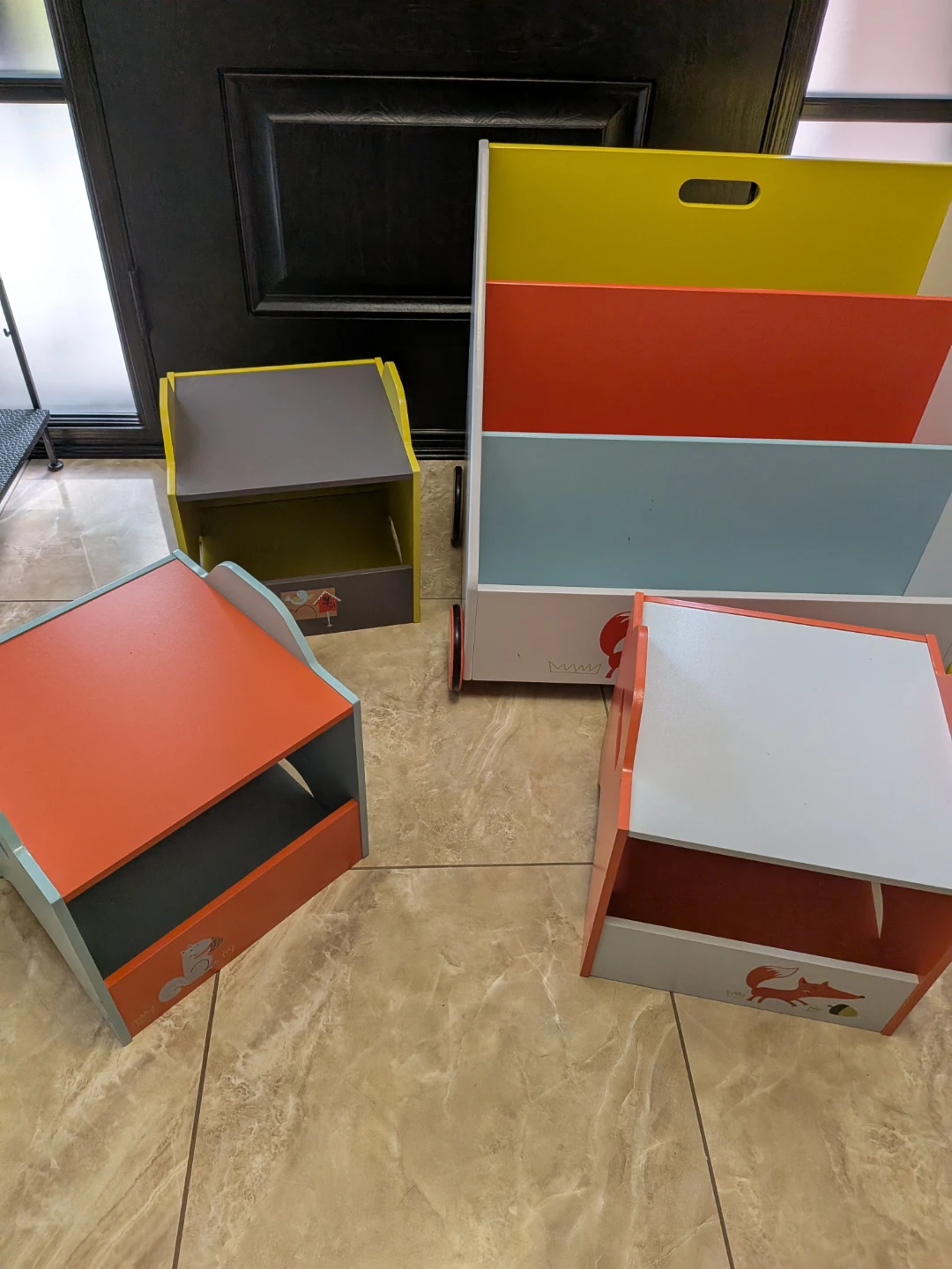 Kids Bookshelf and Storage Set with Fox Design