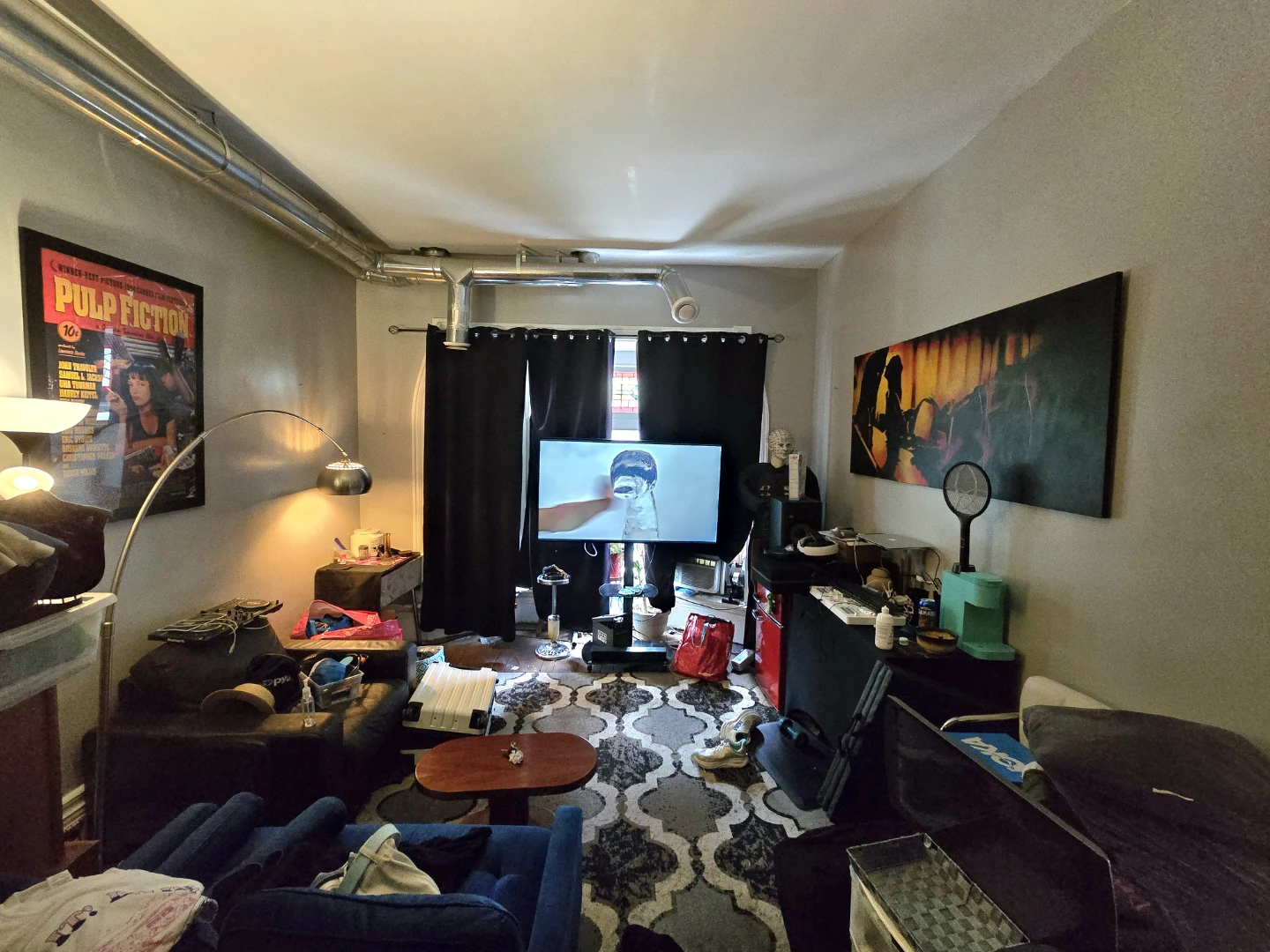 Large room for rent, amazing downtown location - photo 2