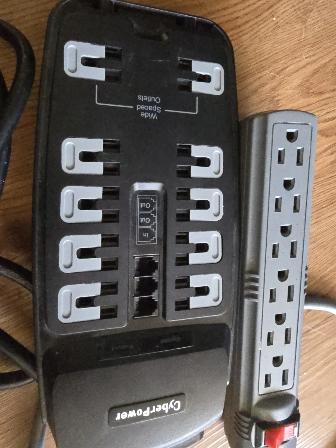 CyberPower Surge Protector and Power Strip - photo 2