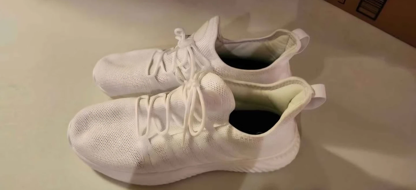 White Athletic Sneakers - photo 2
