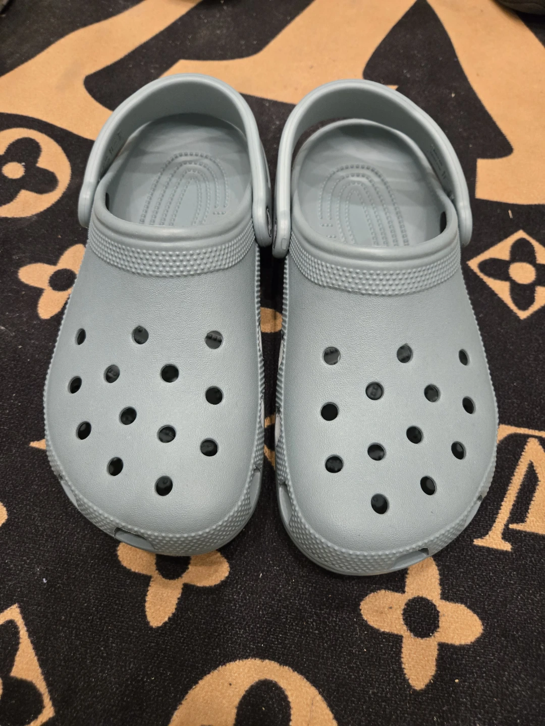 Crocs Classic Clogs Size 6/8