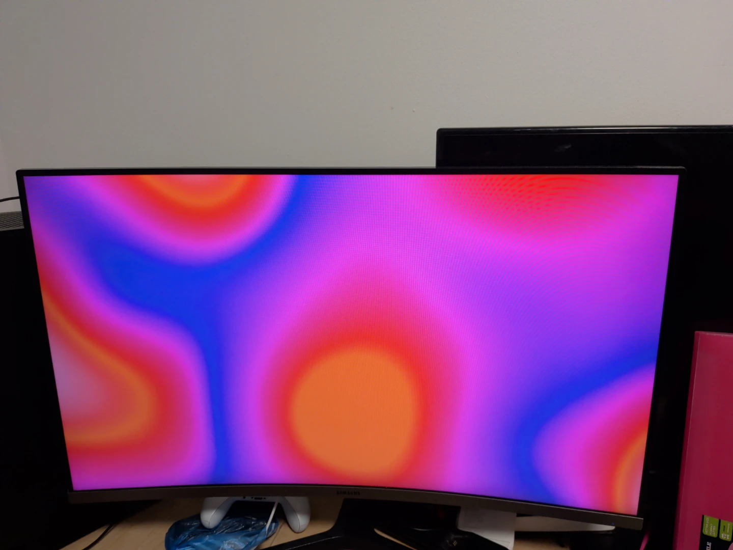 Samsung 32" Curved Monitor