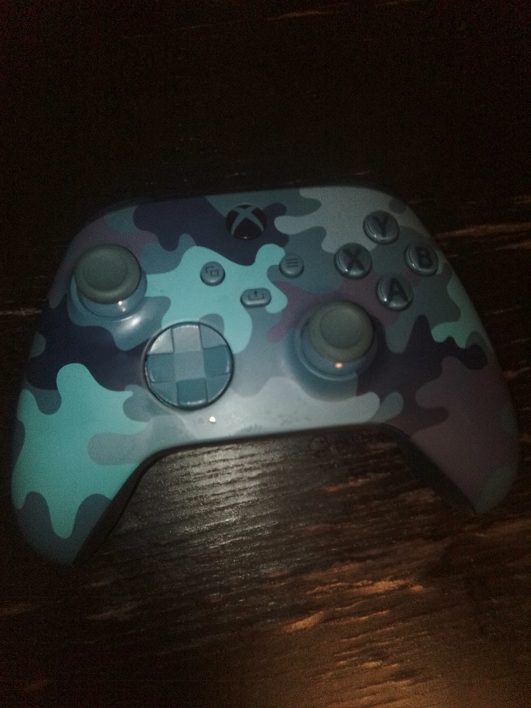 Xbox Wireless Controller - Blue Camo PRICE NEGOTIABLE