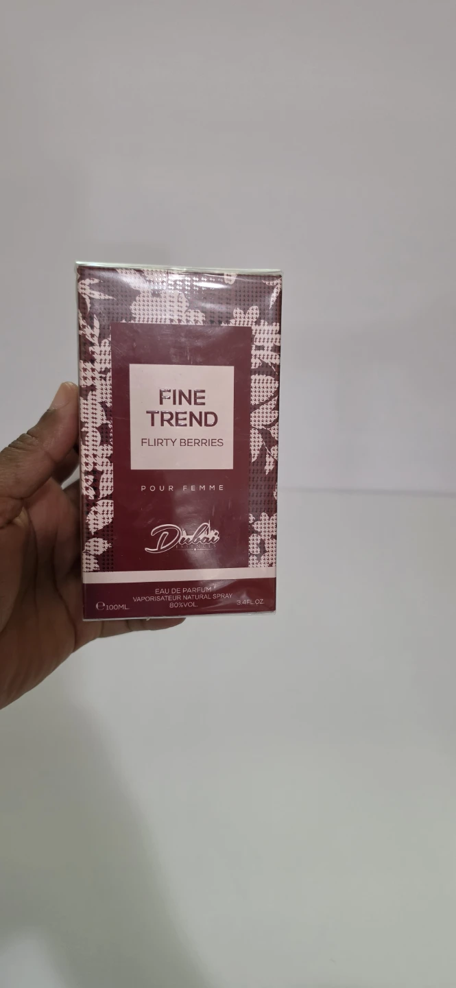 Dubai Essences Fine Trend Flirty Berries Eau de Parfum 100ml