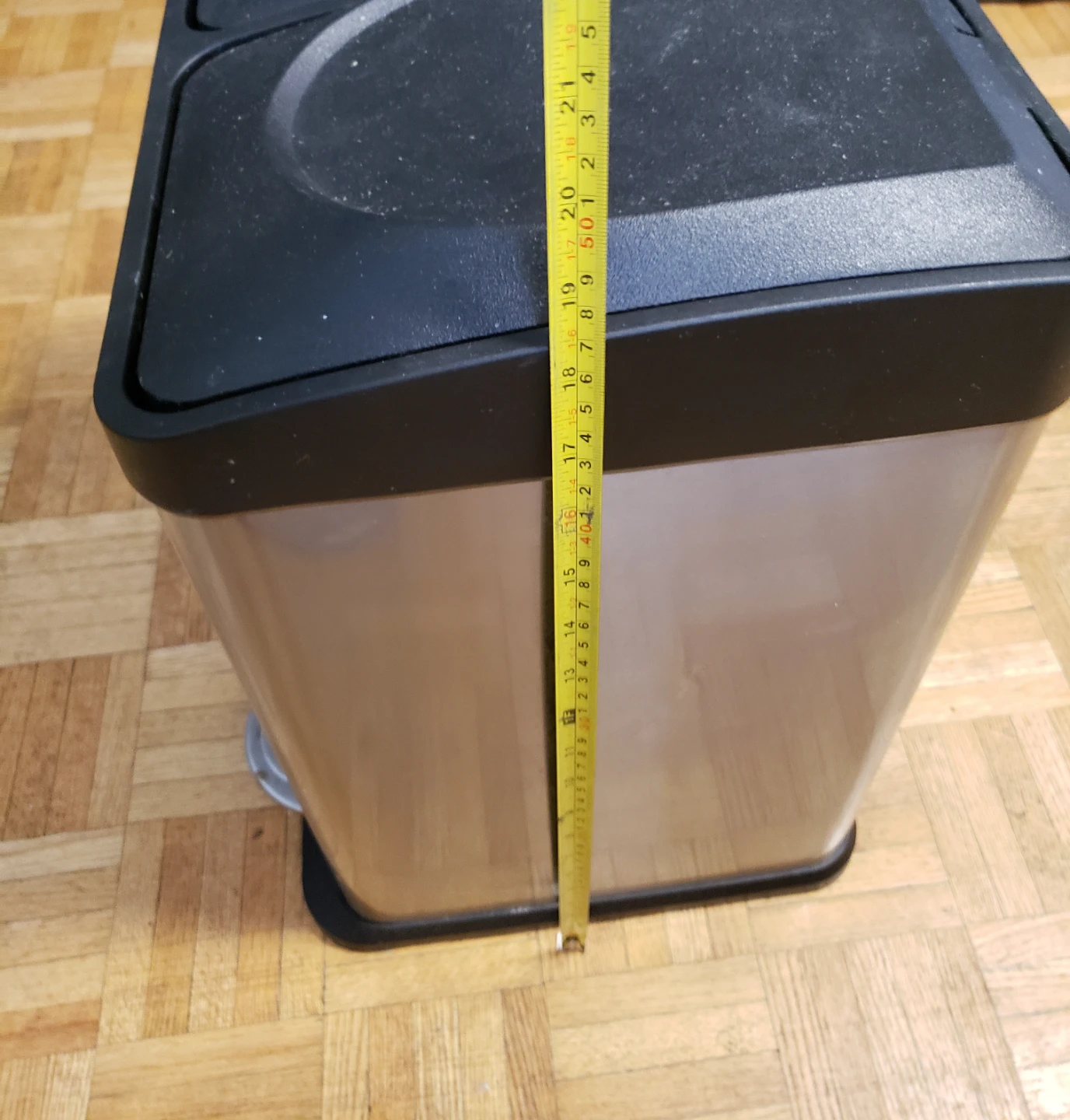 Dual compartment trash can - photo 3