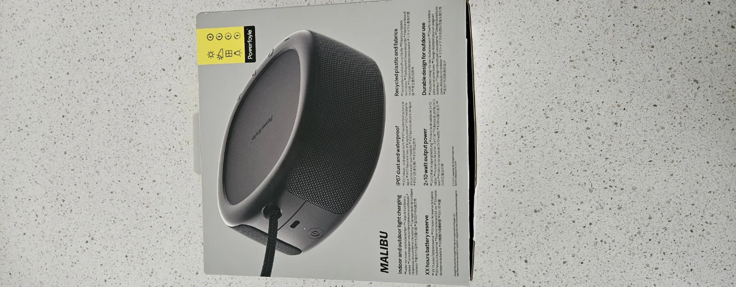 Urbanista Malibu Solar Charging Speaker - photo 2