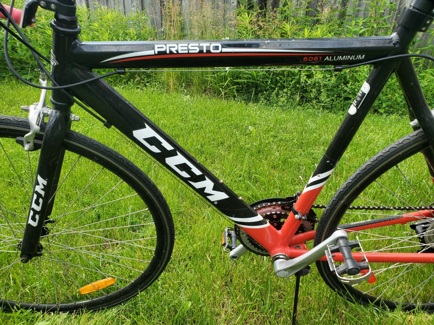 CCM Presto Road Bike - 22" Frame - photo 3