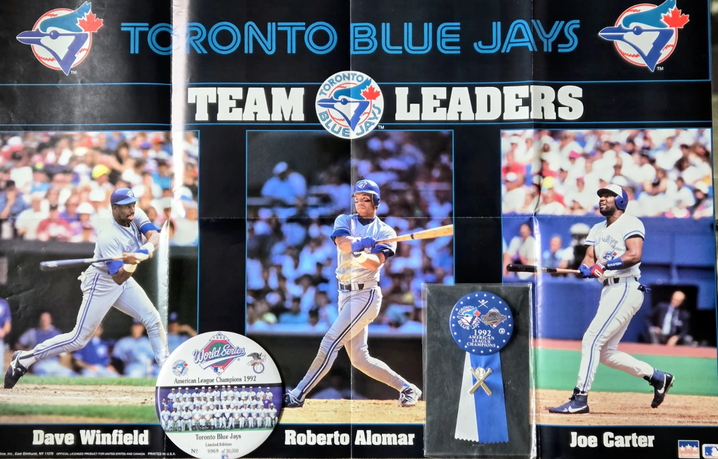 Vintage 90's Blue Jays Lot, Posters & World Series Buttons - photo 2