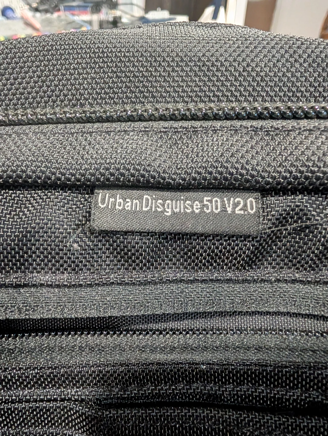 Think Tank Urban Disguise 50 V2.0 Messenger Bag - photo 3