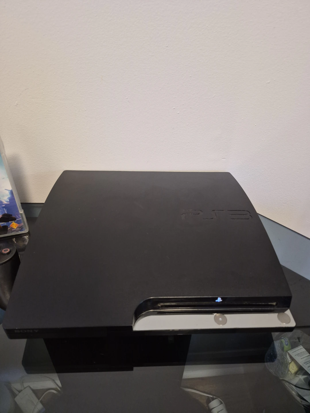 Sony PlayStation 3 (PS3) + Controller + Ratchet & Clank - photo 2
