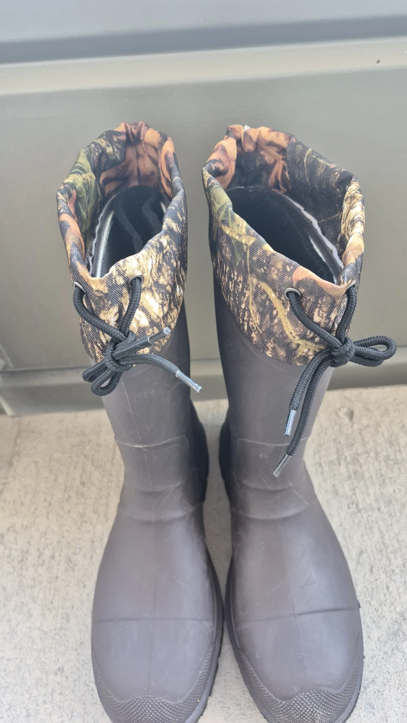 Kamik Boots 🥾🥾🇨🇦 Size 10 - photo 2