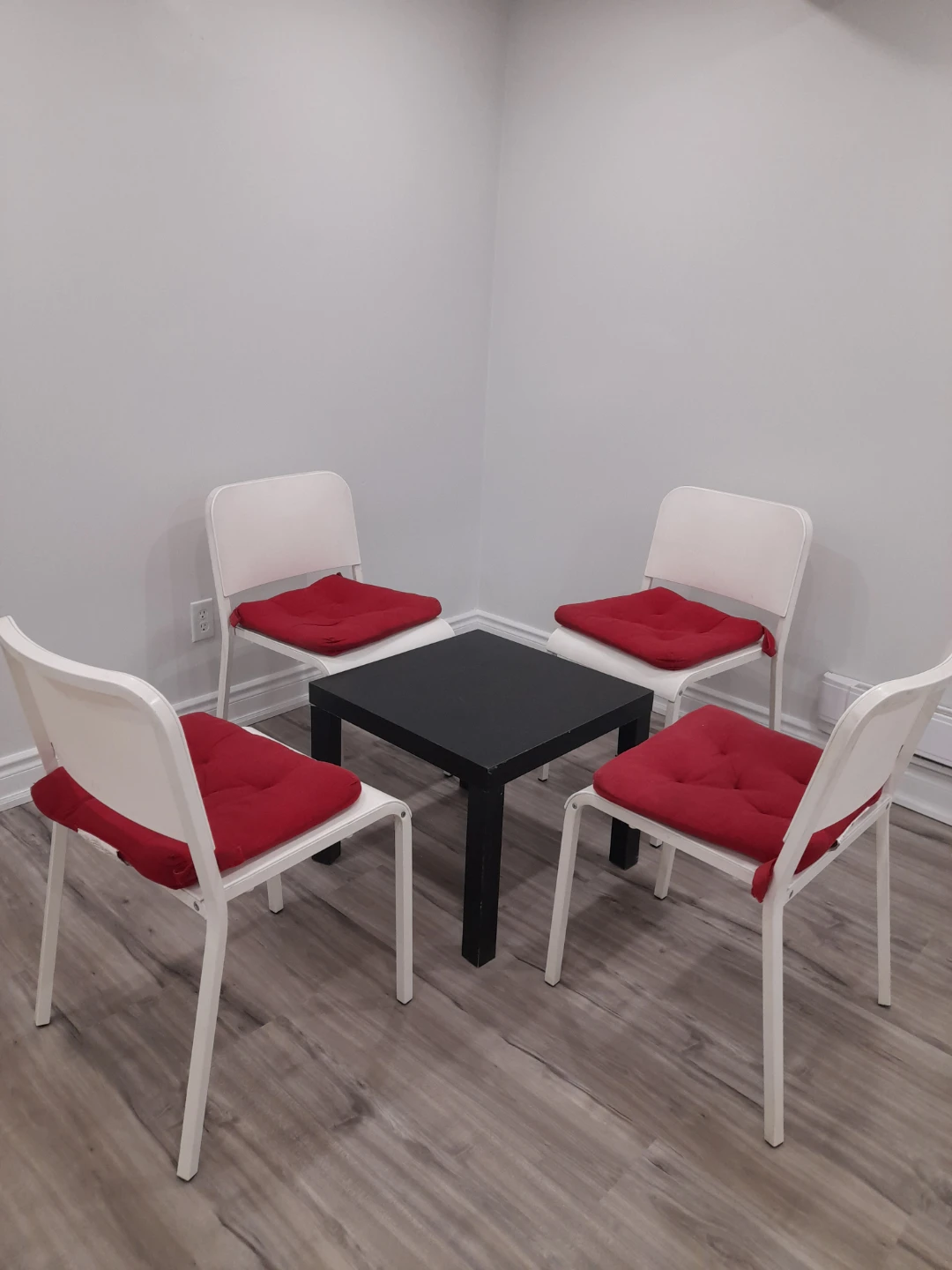 White Dining Chairs with Red Cushions