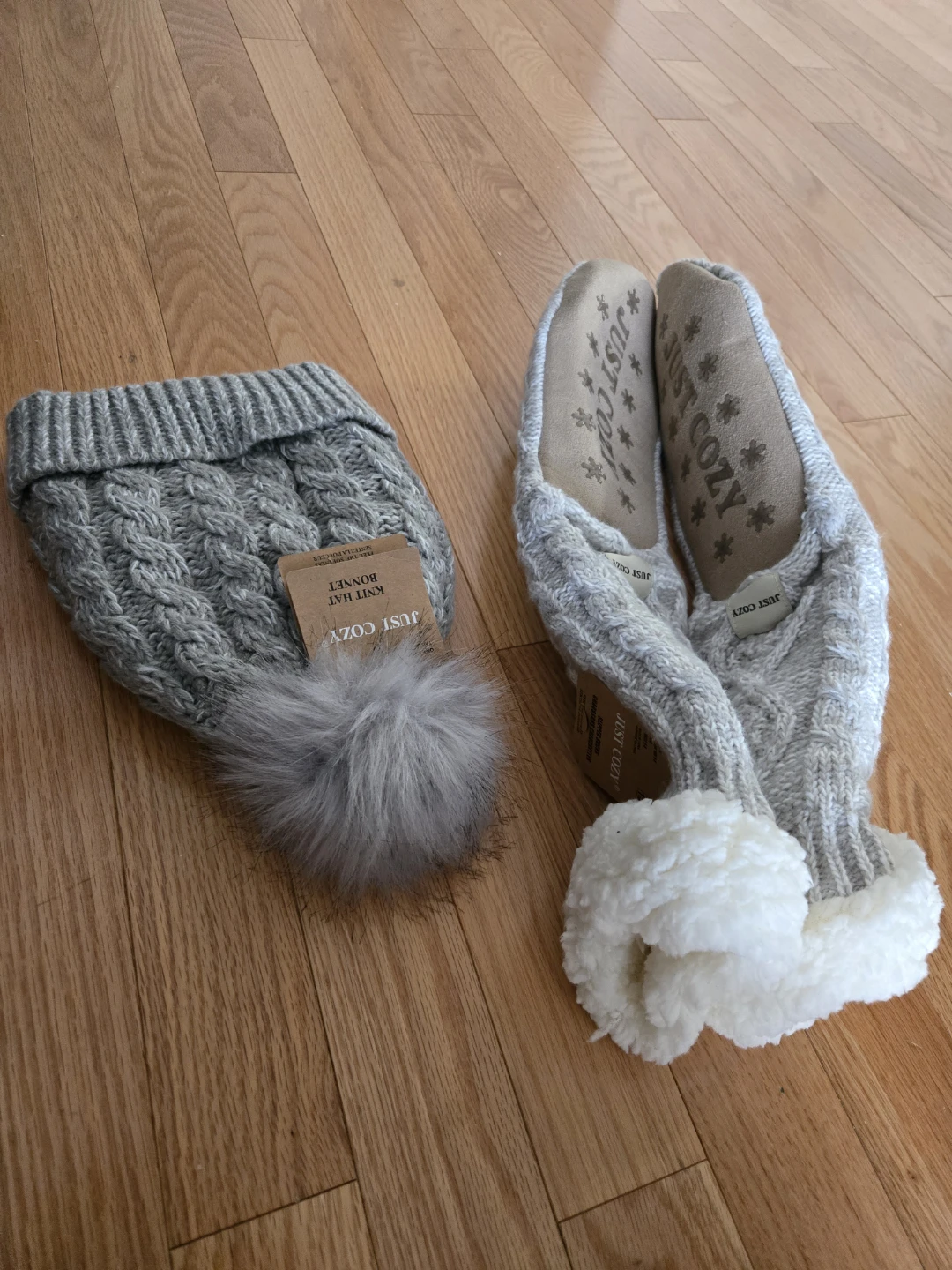 JUST COZY Knit Hat and Slippers Set - Grey - photo 2